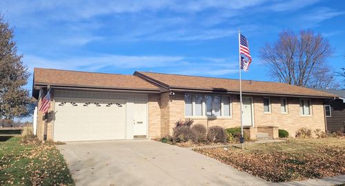 2572 22nd Ave N, Fort Dodge, IA, 50501-7322 | Card Image