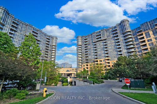 631-33 Cox Blvd, Markham, ON, L3R8A6 | Card Image