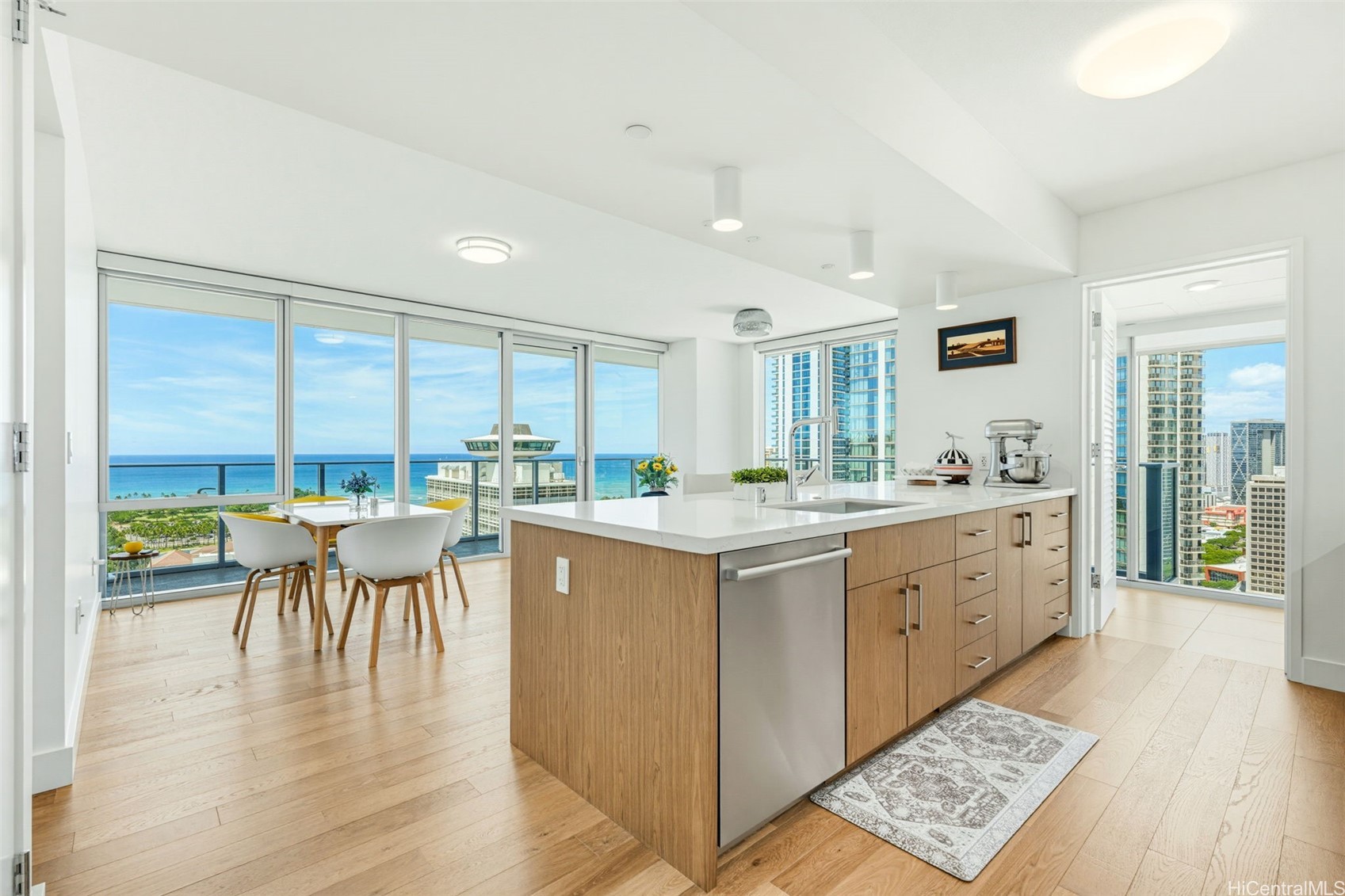 Residential in Honolulu 2