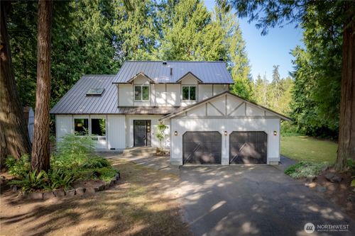 21920 Se 37th St, Sammamish, WA, 98075-9261 | Card Image