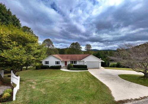 971 Lance Rd, Murphy, NC, 28906-2287 | Card Image