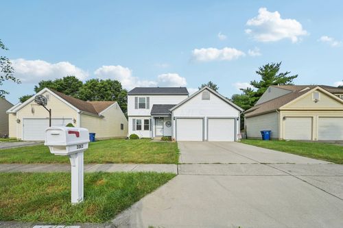 3063 Sun Valley Dr, Pickerington, OH, 43147-9090 | Card Image