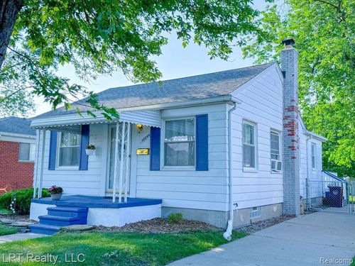 13044 Cunningham St, Southgate, MI, 48195-1133 | Card Image