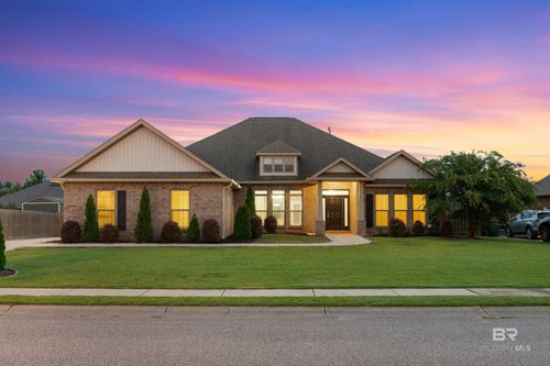 672 Harahan Ln, Foley, AL, 36535-2475 | Card Image