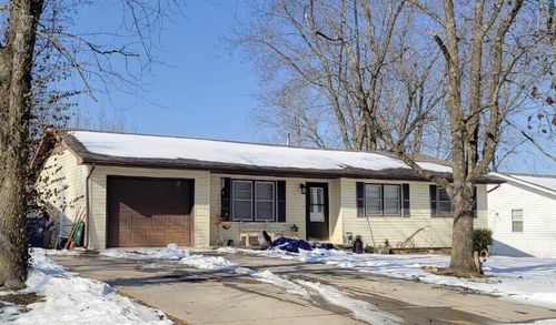 103 N Julie Ave, Mansfield, MO, 65704-8455 | Card Image