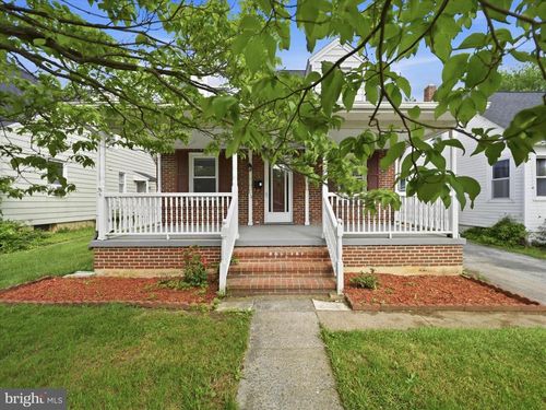213 Belview Ave, HAGERSTOWN, MD, 21742-3238 | Card Image