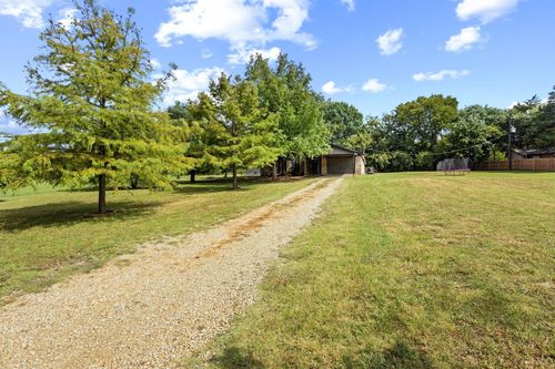 176 Blue Creek Cir, Sherman, TX, 75090-3331 | Card Image