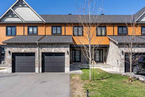 336 Twilight Ave, Russell, ON, K4R0E3 | Card Image