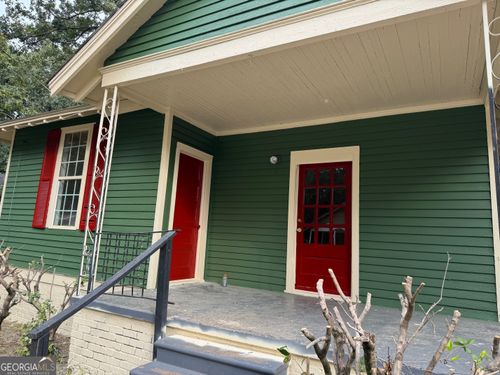 104 6th St, Monroe, GA, 30655-2171 | Card Image