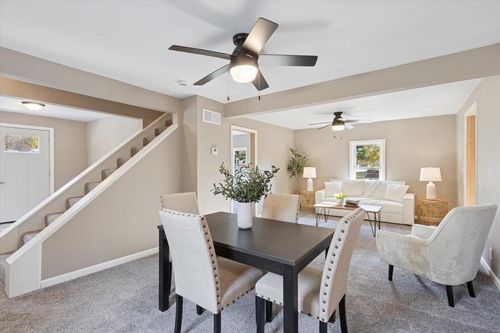 1010 N Main St, Edgerton, WI, 53534-1326 | Card Image