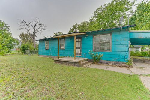104 Griffin St, Waxahachie, TX, 75165-3519 | Card Image