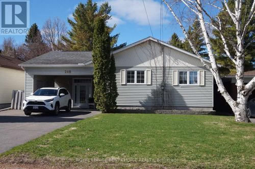 246 Pine Street W, Temiskaming Shores (New Liskeard), ON, P0J1P0 | Card Image