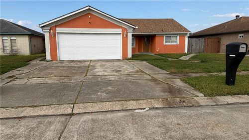 4048 N Dells St, Harvey, LA, 70058-2106 | Card Image