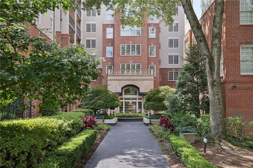 2104-50 Biscayne Drive, Atlanta, GA, 30309 | Card Image