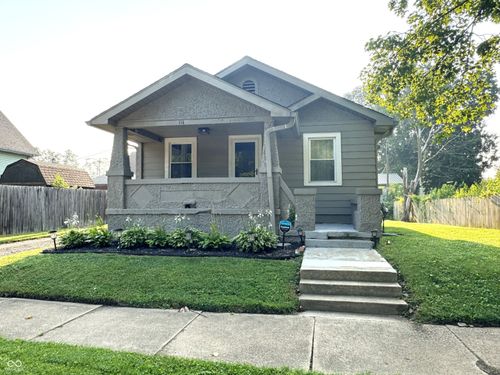 114 N Barr St, Crawfordsville, IN, 47933-1101 | Card Image
