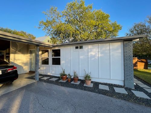 a-2910 Pecan Springs Rd, Austin, TX, 78723-4631 | Card Image