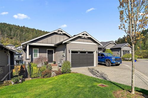 6 Massey Pl, View Royal, BC, V9B0S9 | Card Image