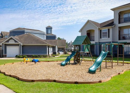 835-17111 Hafer Road, Houston, TX, 77090 | Card Image