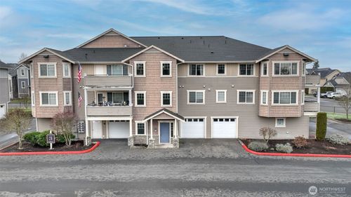 unit-301-13211 97th Ave E, Puyallup, WA, 98373-9507 | Card Image
