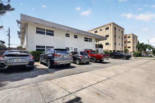 3-1740 Funston St, Hollywood, FL, 33020-6454 | Card Image