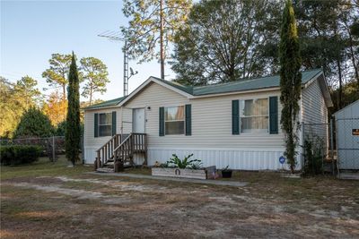 6947 Se 69th Terrace, House other with 2 bedrooms, 2 bathrooms and null parking in Trenton FL | Image 3