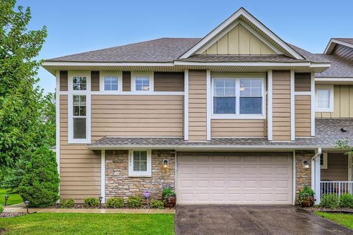 3251 Red Oak Trl, Medina, MN, 55340-9010 | Card Image