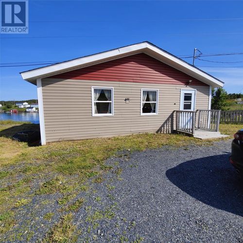10 Tickle Point Rd, Change Islands, NL, A0G | Card Image