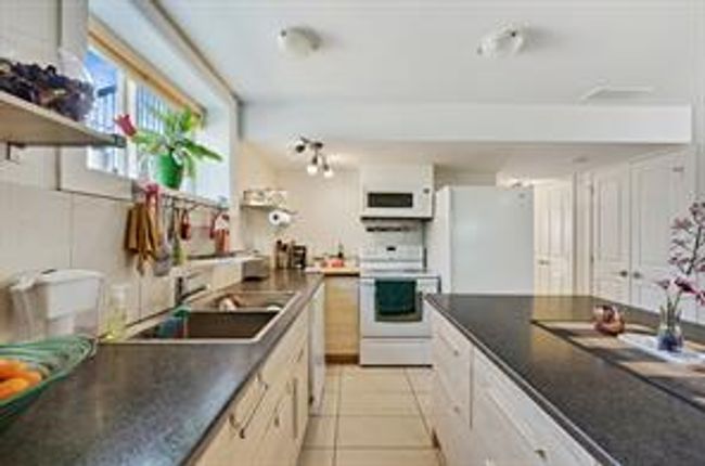 218 Taradale Dr Ne, House detached with 4 bedrooms, 3 bathrooms and 5 parking in Calgary AB | Image 34