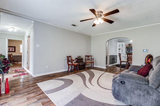 2614 Ivandell Ave, House other with 3 bedrooms, 2 bathrooms and null parking in Dallas TX | Image 7