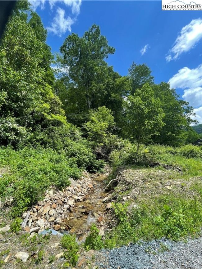 Valley | Image 29