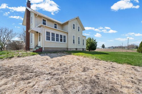 9269 Dixon Rd, Raisinville Twp, MI, 48161-9661 | Card Image