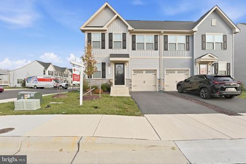 14314 Longhouse Loop, BRANDYWINE, MD, 20613-2063 | Card Image