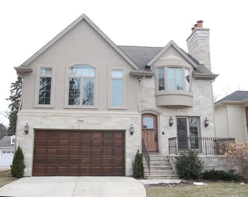 2411 Greenwood Ave, Wilmette, IL, 60091-1318 | Card Image