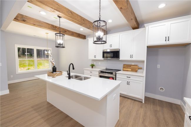 358 Fernway Dr, House other with 3 bedrooms, 2 bathrooms and null parking in Central SC | Image 5
