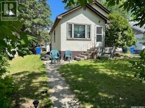 243 3 St, Kamsack, SK, S0A1S0 | Card Image