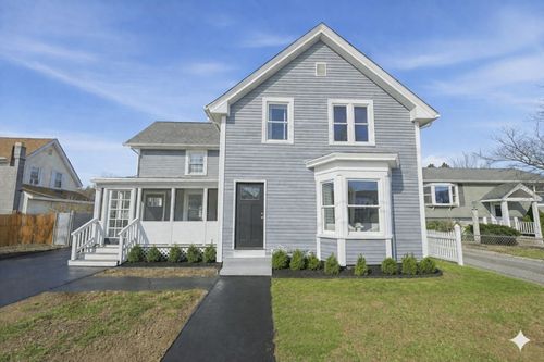 84 E Main St, Ayer, MA, 01432-1834 | Card Image