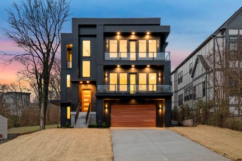 707 S 15th St, Nashville, TN, 37206-3122 | Card Image