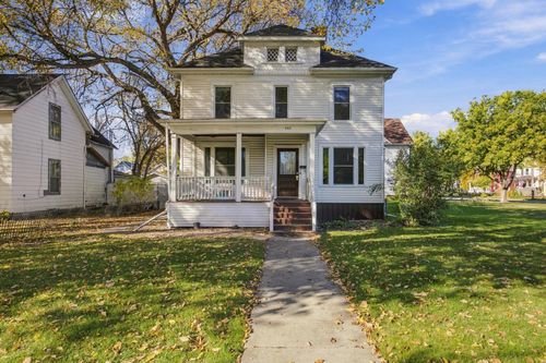 503 9th Street S, Fargo, ND, 58103 | Card Image