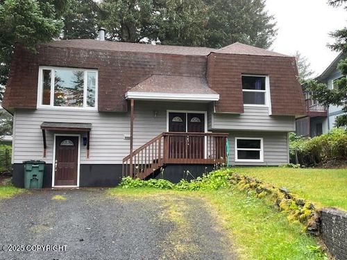 1216 Purtov Street, Kodiak, AK, 99615 | Card Image