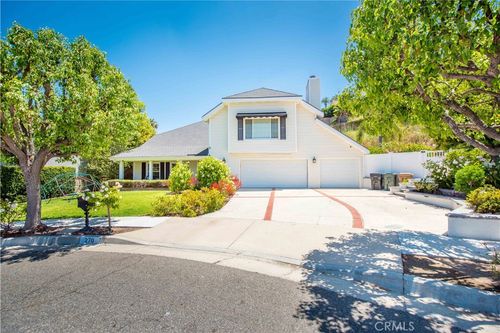270 S Riverwood Cir, Anaheim, CA, 92807-4016 | Card Image