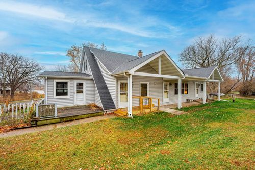 739 Elgin St, Cherry Valley, IL, 61016-9655 | Card Image