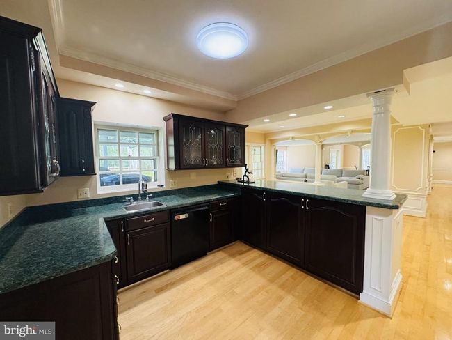 15566 Smithfield Pl, House other with 5 bedrooms, 5 bathrooms and null parking in Centreville VA | Image 34