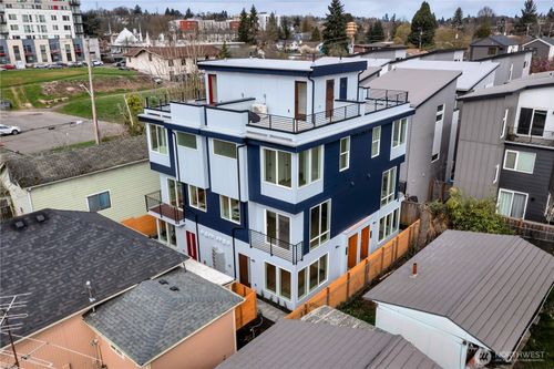 b-4404 S Othello St, Seattle, WA, 98118-3845 | Card Image