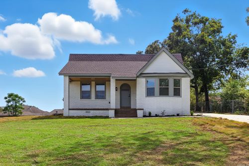 1300 E Maryland Ave, Sherwood, AR, 72120-2996 | Card Image