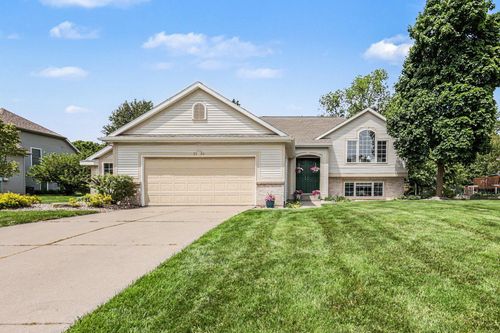 2114 Arbor Court, Grand Rapids, MI, 49534 | Card Image