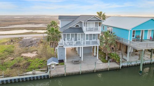 530 Dolphin Street, Freeport, TX, 77541 | Card Image