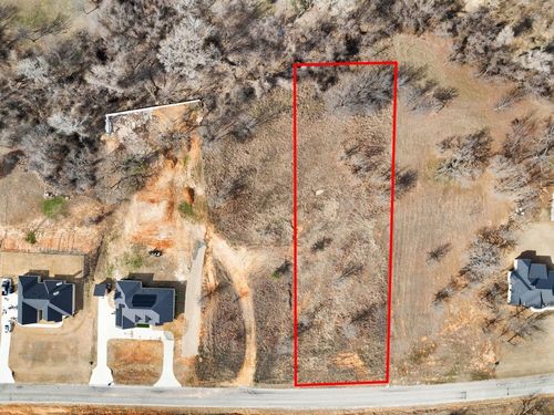 1101 Gonzollas Rd, Springtown, TX, 76082-2617 | Card Image