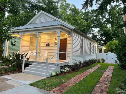 216 Church St, Pensacola, FL, 32502-6017 | Card Image