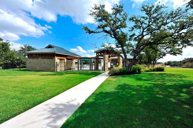 Community Pool/Clubhouse | Image 34