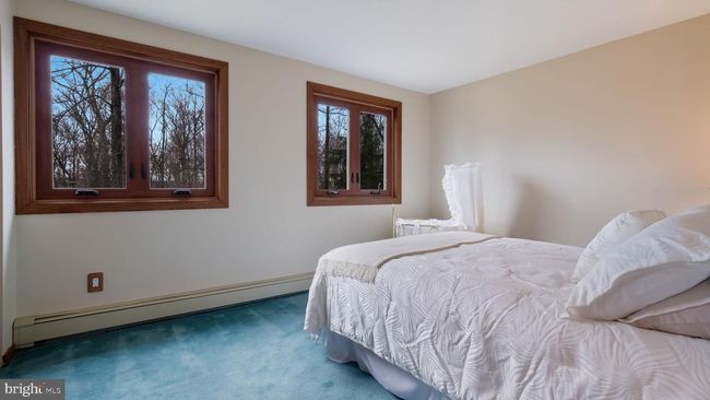 35 Declaration Dr, House other with 4 bedrooms, 3 bathrooms and null parking in NEWTOWN PA | Image 24